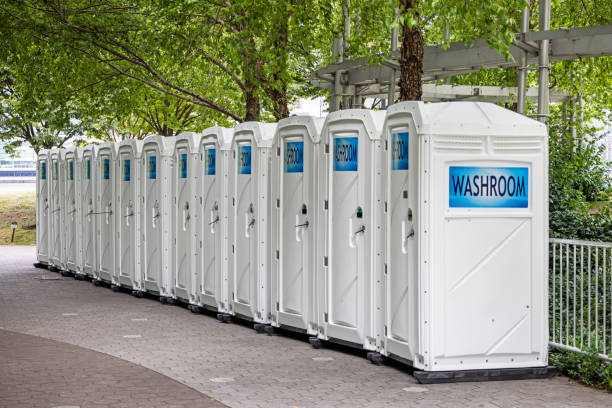 Best High-end porta potty rental  in Leetsdale, PA