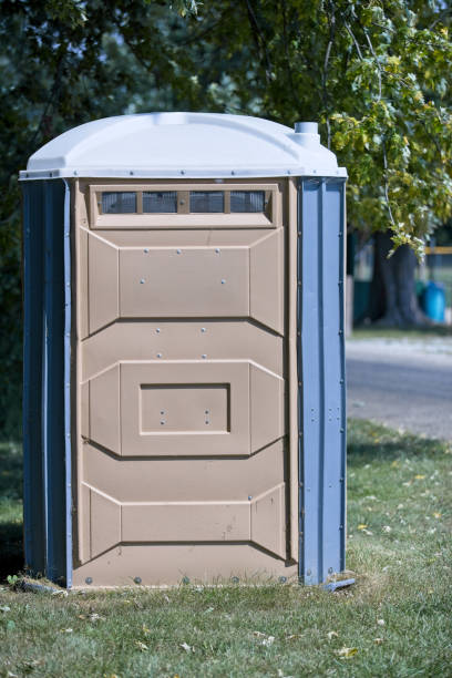 Best Affordable portable toilet rental  in Leetsdale, PA